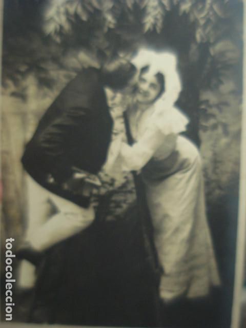 Postais: PRECIOSA POSTAL ROM&Aacute;NTICA - A&Ntilde;OS 1900 - CIRCULADA EN 1903 -DOBLEZ