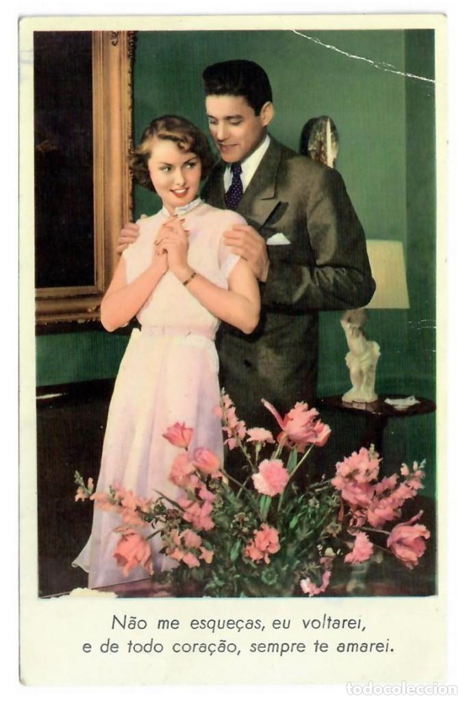 PAREJA DE ENAMORADOS
