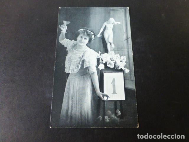 Postais: MUJER ELEGANTE POSTAL