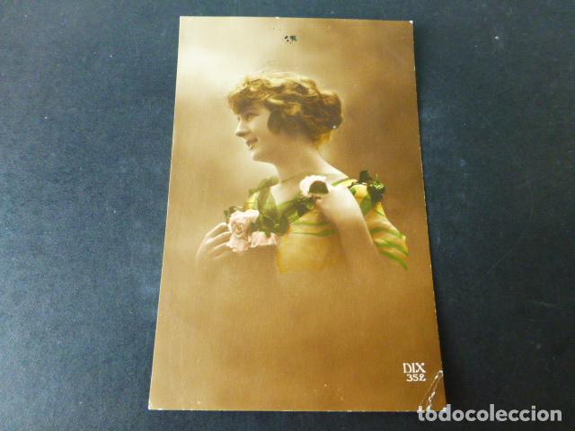 Postais: MUJER ELEGANTE POSTAL