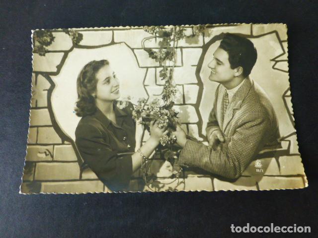 Postkarten: PAREJA DE ENAMORADOS POSTAL