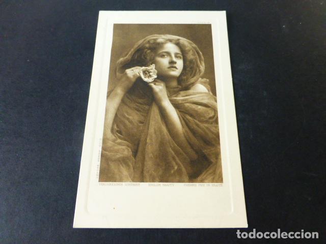 Cartoline: MUJER ELEGANTE POSTAL