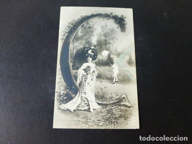 Cartoline: MUJER EN LETRA C POSTAL