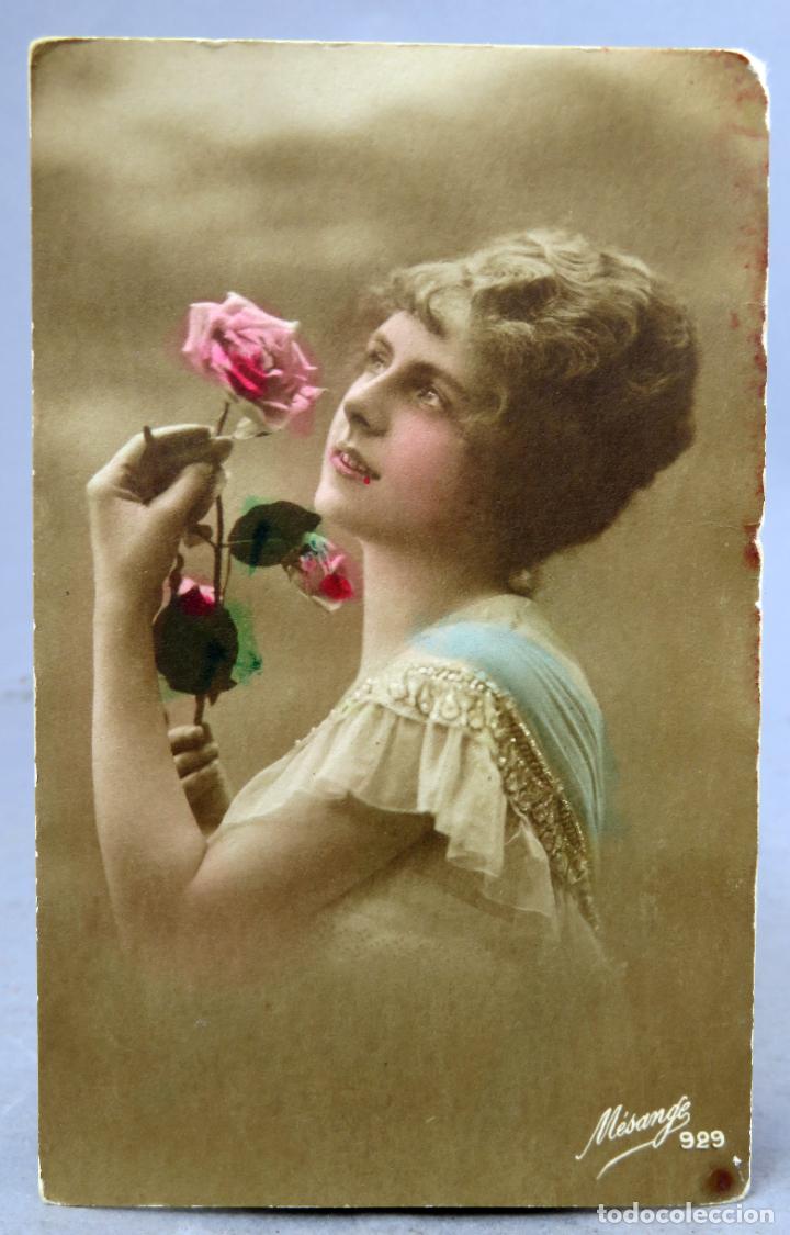 Postales: Postal francesa modernista chica peinado con rosas Mesange PP SS XX sin circular