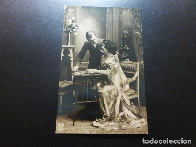 Postais: PAREJA ELEGANTE POSTAL