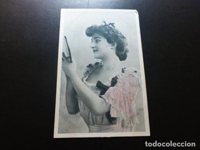 Postales: MUJER ELEGANTE CON ESPEJO POSTAL - Foto 1