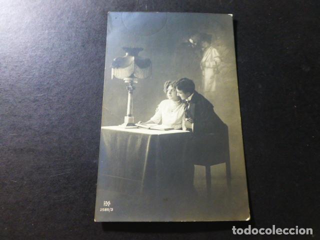 Cartoline: PAREJA DE ENAMORADOS POSTAL