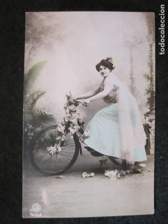 Postales: MUJER EN BICICLETA-FOTOGRAFICA-POSTAL ANTIGUA-VER FOTOS-(85.915)