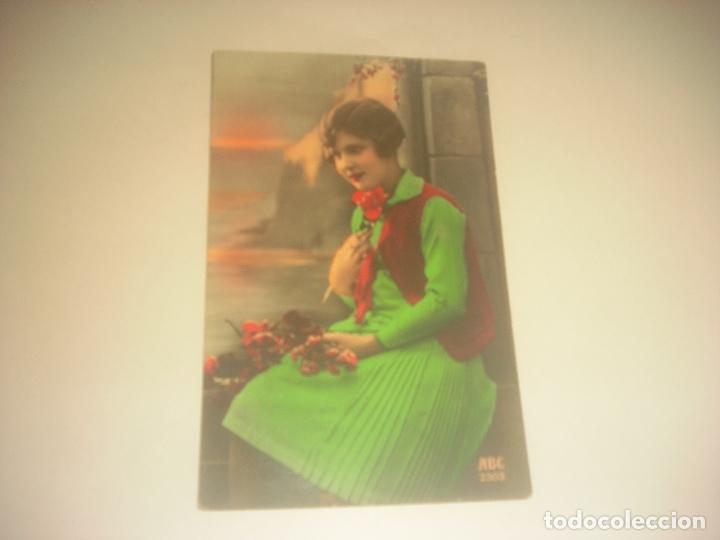 Postales: POSTAL DE MUCHACHA ABC N. 2303 . ESCRITA EN 1932.