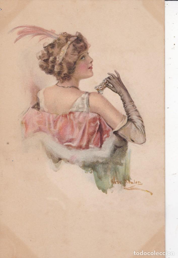 Postais: bella se&ntilde;orita con anteojos para el teatro con fecha 1918