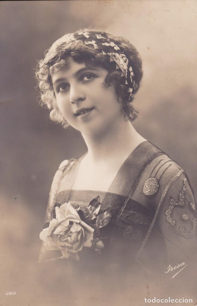 Postkarten: bella se&ntilde;ora Frisa 3051 circulada en 1915