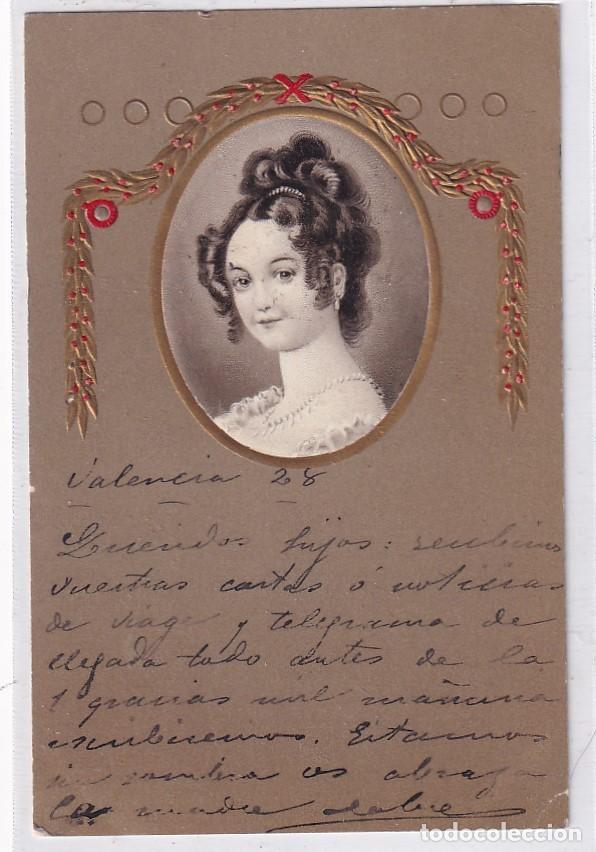 Postales: Postal relieve, retrato de Dama. Reverso sin dividir. Circulada.
