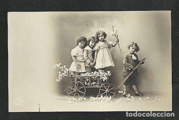 Cartoline: Postal romantica: Ni&ntilde;os.