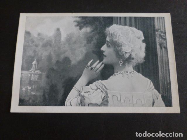 Postales: MUJER ELEGANTE POSTAL - Foto 1
