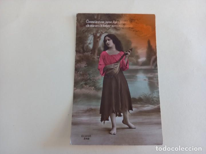 Postales: POSTAL ROMANTICA JOVEN CON MANDOLINA - Foto 1