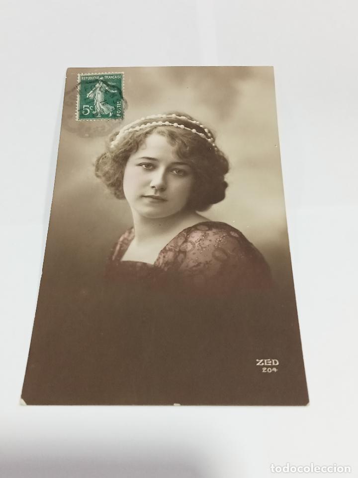 Postais: TARJETA POSTAL DE MUJERES. ROSTRO DE MUJER CADENA EN EL PELO
