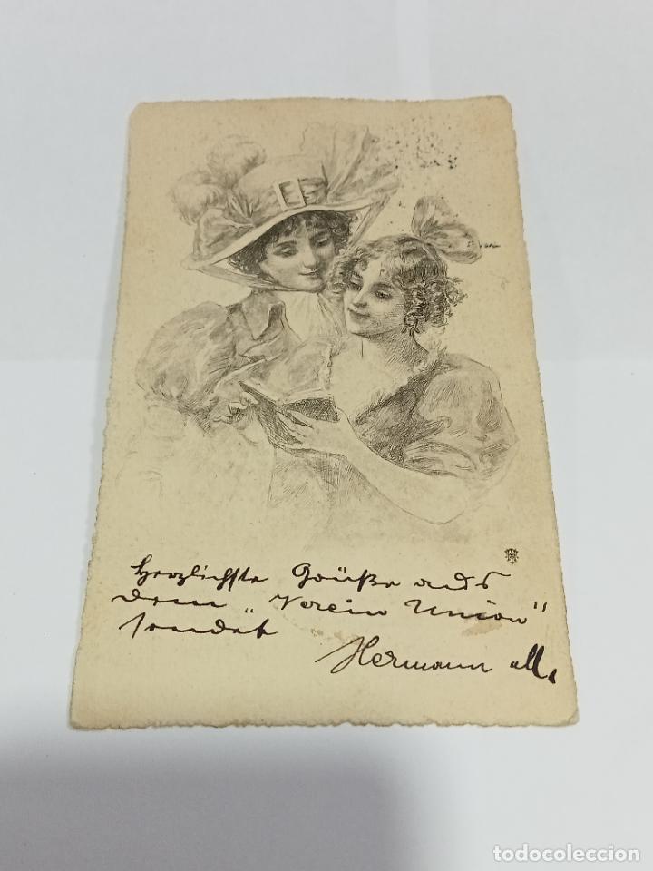Postkarten: TARJETA POSTAL DE MUJERES. DIBUJO DE MUJERES CON TRAJES DE &Eacute;POCA CONTEMPLANDO UN LIBRO