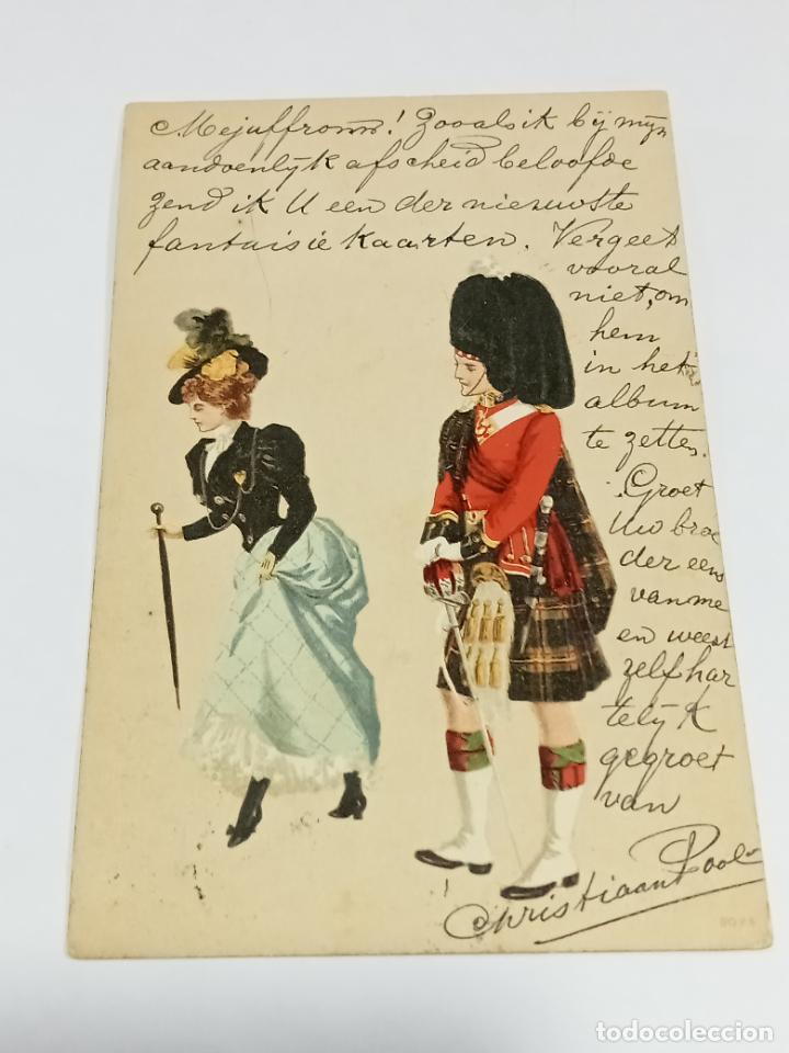 Postais: TARJETA POSTAL. DIBUJO DE HOMBRE CON FALDA ESCOCESA OBSERVANDO A UNA DAMA DE &Eacute;POCA