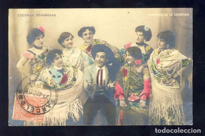 Postais: Postal costumbrista: Escenas espa&ntilde;olas, despues de la corrida. Fotografica antigua coloreada. Toros