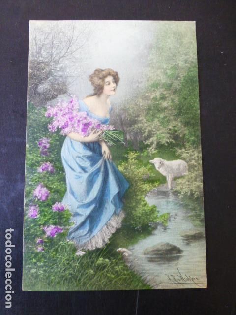 Cartoline: MUJER EN RIO CON FLORES Y OVEJA POSTAL