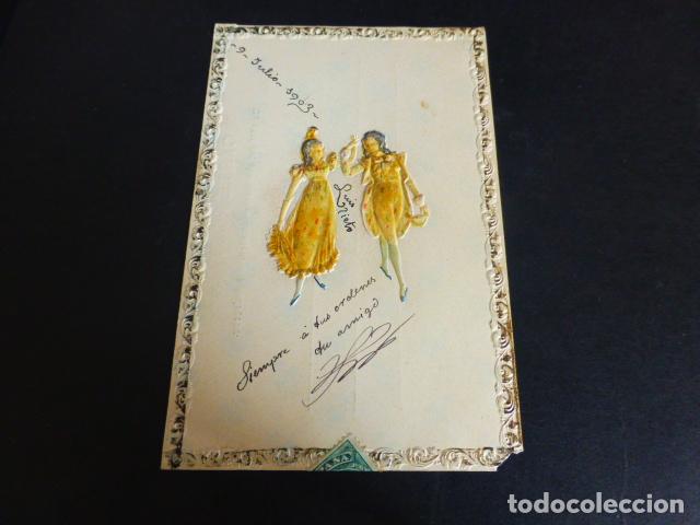 Cartoline: PAREJA ELEGANTE EN RELIEVE MODERNISTA ART NOUVEAU POSTAL