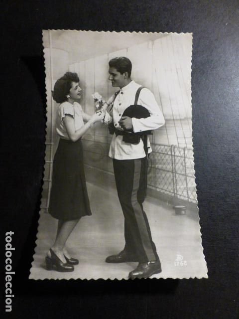 Postales: SOLDADO Y SE&Ntilde;ORITA POSTAL - Foto 1