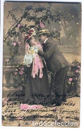 Cartoline: Pareja rom&aacute;ntica