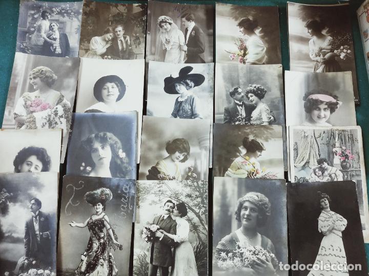 Postales: 20 POSTALES ROMANTICAS MODERNISTAS. - Foto 1