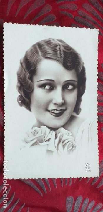Cartoline: MUJERES-V12-135X85mm-ESCRITA-MUJERES.