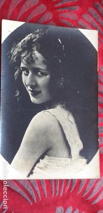 Cartoline: MUJERES-V12-140X90mm-MUJERES.