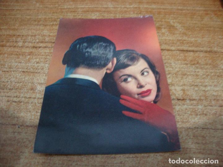 Postais: POSTAL PAREJA ENAMORADOS NUEVA