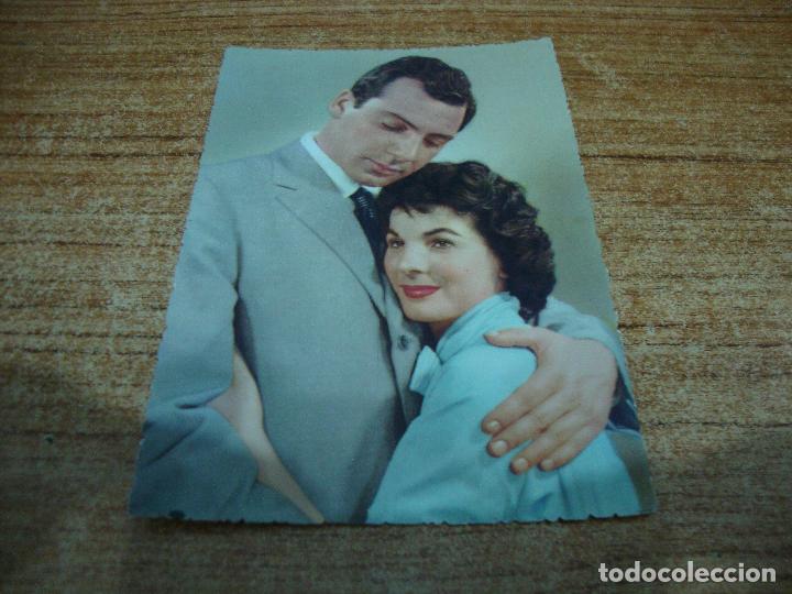 Postais: POSTAL PAREJA ENAMORADOS NUEVA