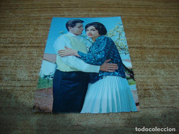 Cartoline: POSTAL PAREJA ENAMORADOS NUEVA