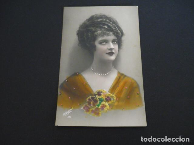 Cartoline: MUJER ELEGANTE POSTAL