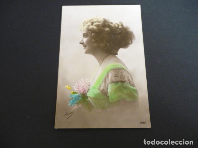 Postales: MUJER ELEGANTE POSTAL - Foto 1