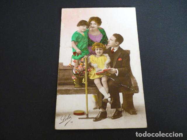 Cartoline: FAMILIA CON HIJOS POSTAL