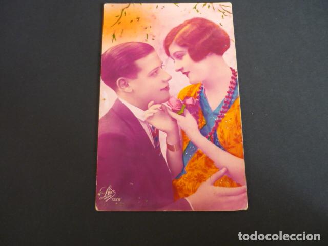 Cartoline: PAREJA DE ENAMORADOS POSTAL