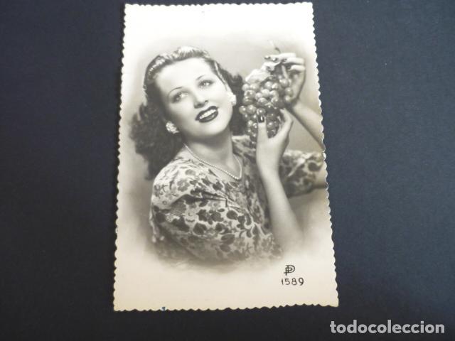 Cartoline: MUJER ELEGANTE POSTAL
