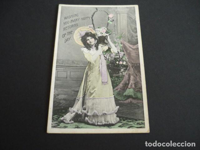 Cartoline: MUJER CON CESTA DE FLORES POSTAL
