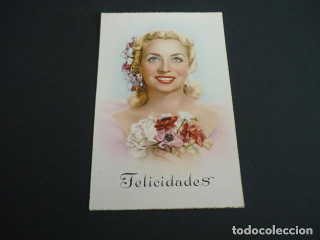MUJER CON FLORES POSTAL