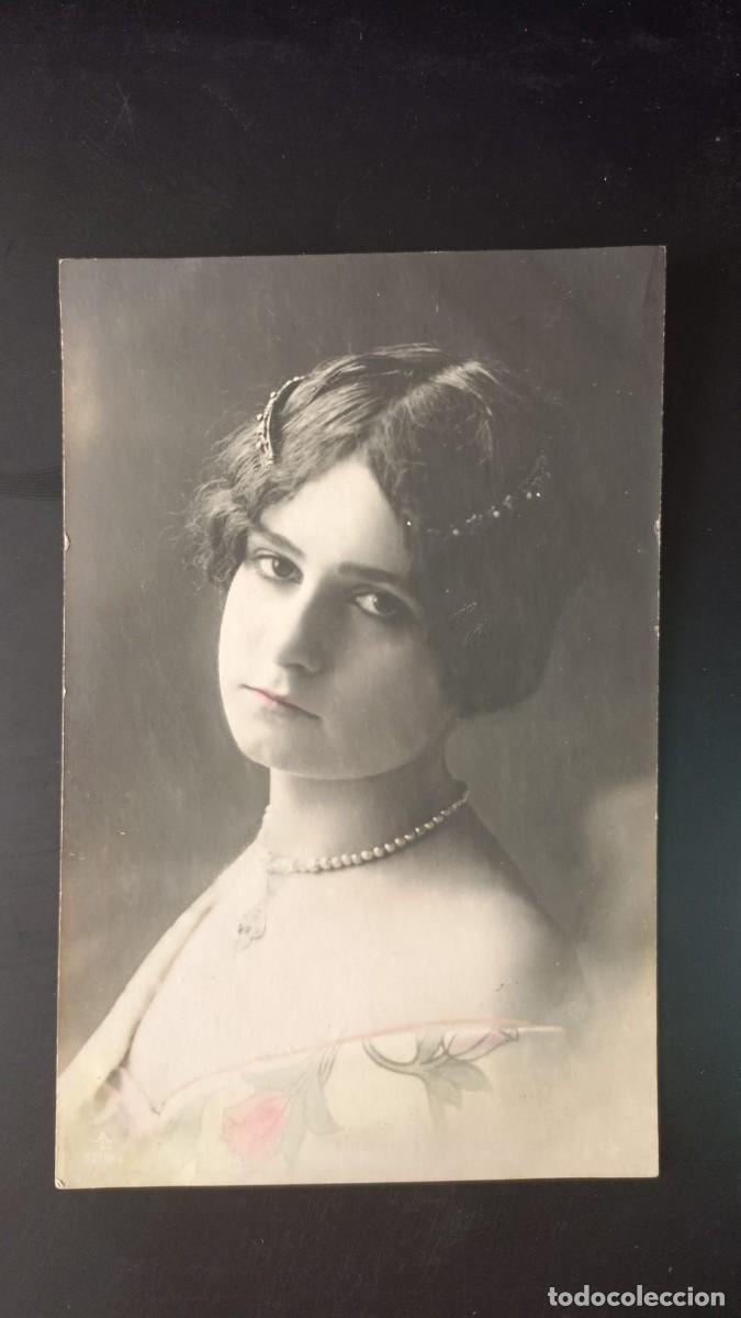 Cartoline: Postal antigua de mujer