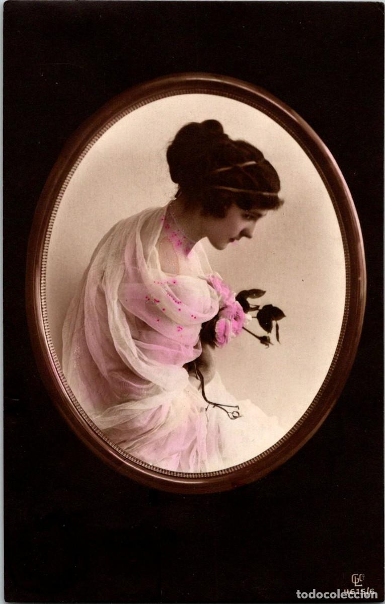 Postales: Muchacha - Retrato en Medall&oacute;n - Coloreada - Ed. GL C&ordm; n&ordm; 4615/6 - 135x86mm