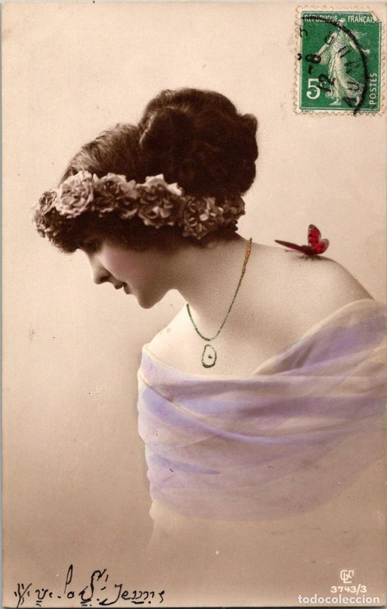 Postales: Muchacha - Bonito Peinado - Tul y mariposa en los hombros - Ed. GLC&ordm; n&ordm; 3743/3 - Coloreada- 136x87mm