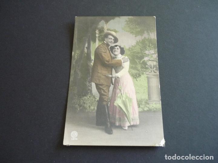 Postkarten: PAREJA DE ENAMORADOS POSTAL