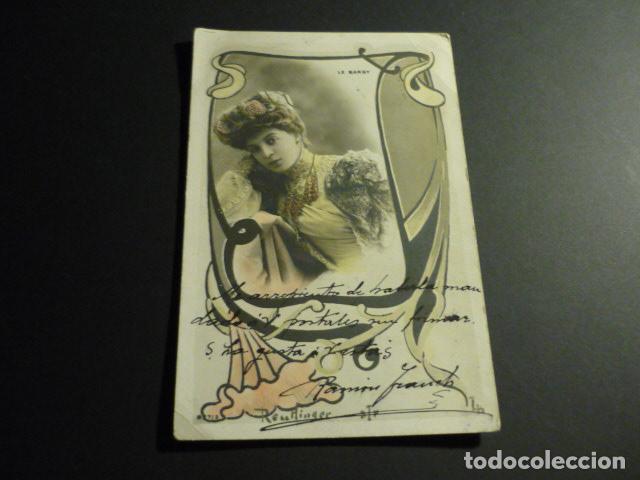 MUJER ELEGANTE POSTAL