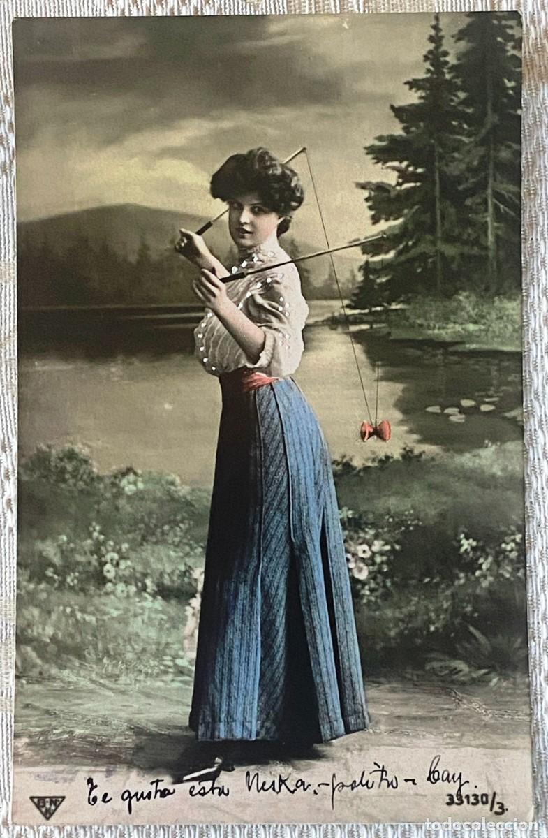 Postais: FOTO POSTAL DE MUJER JUGANDO CON DIABOLO, CIRCULADA EN LA HABANA, CUBA.