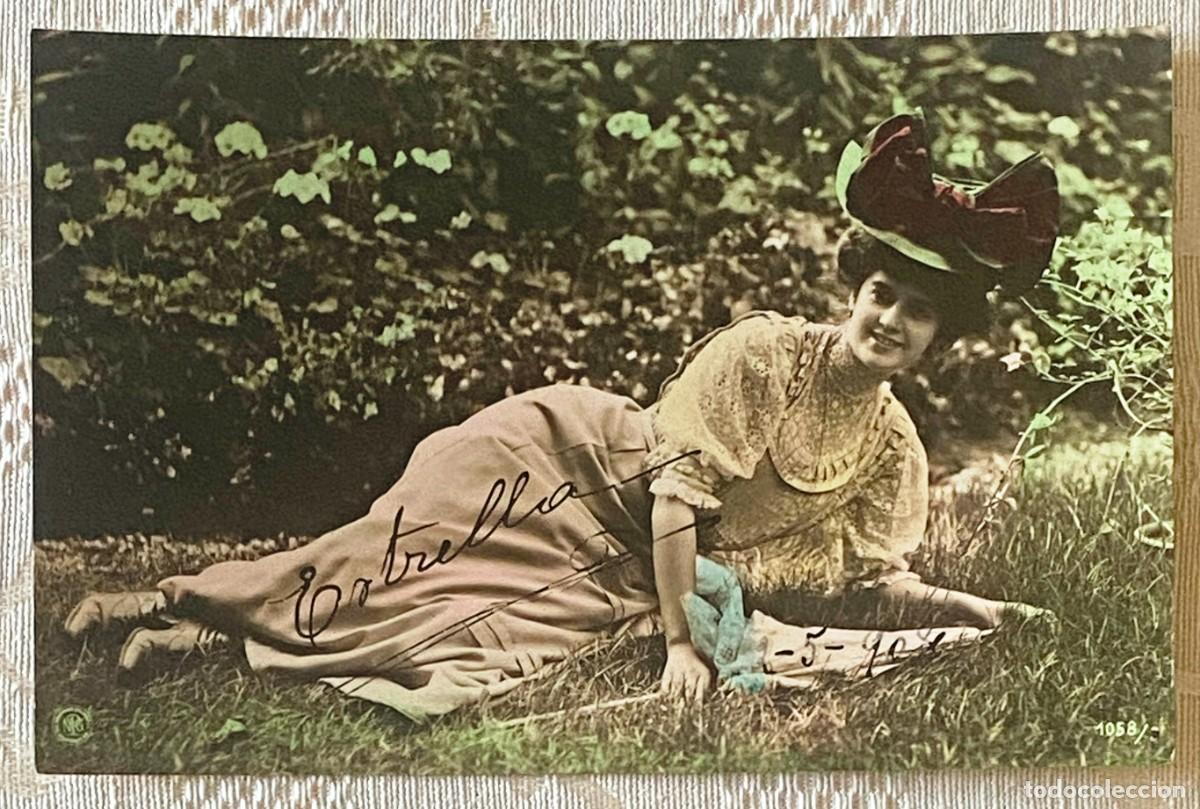 Postales: FOTO POSTAL DE MUJER ELEGANTEMENTE VESTIDA, ED. NPG, NO CIRCULADA. ESCRITA.
