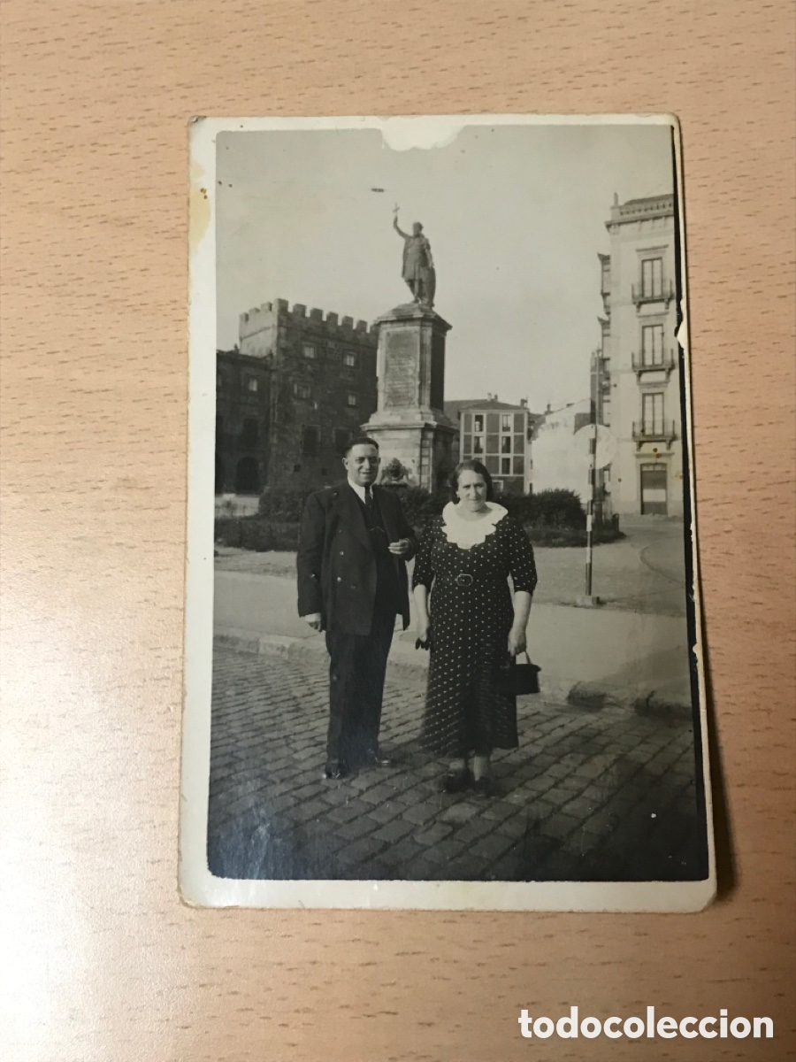 Postales: Tarjeta Postal Foto Personajes en Plaza del Marqu&eacute;s Monumento a Don Pelayo