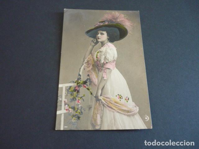 Cartoline: MUJER ELEGANTE POSTAL