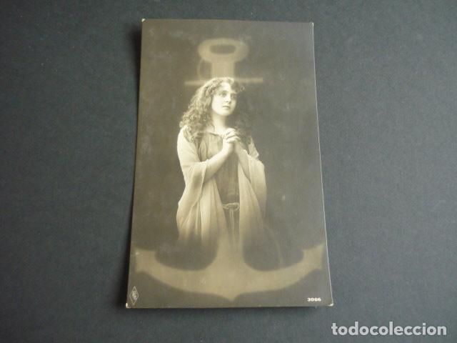 Postales: MUJER CON ANCLA POSTAL